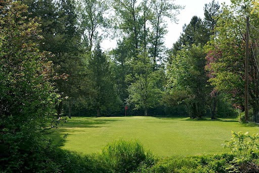 Hackers Haven Par 3 | 12309 240 St, Maple Ridge, BC V4R 1M9, Canada | Phone: (604) 467-3061