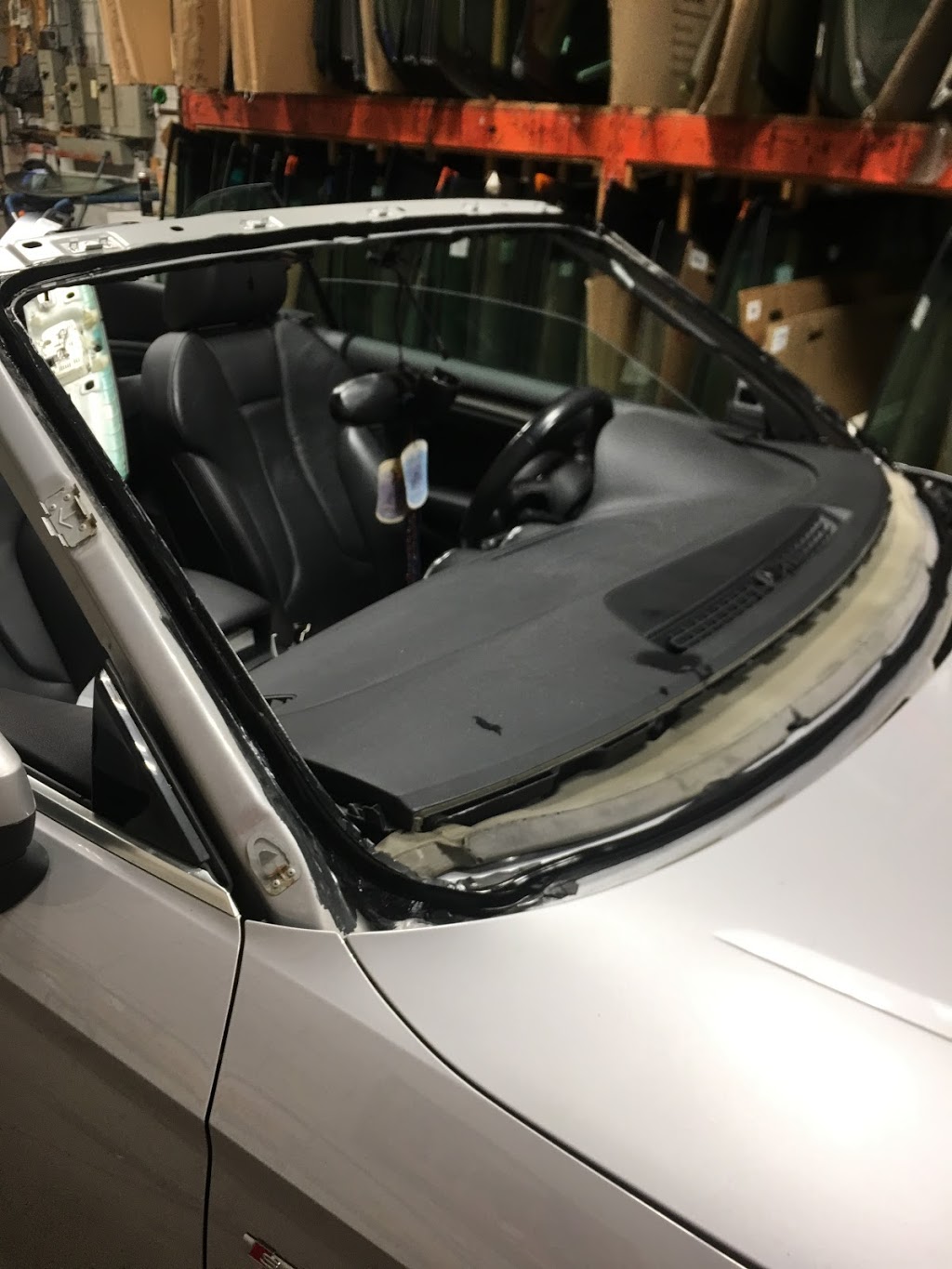 Planet Auto Glass | Full Moon Cir, Mississauga, ON L4Z 2N5, Canada | Phone: (647) 544-6163