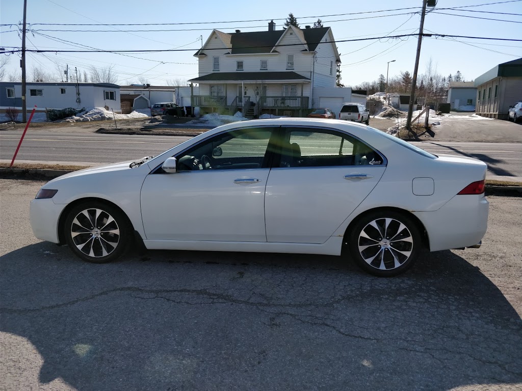 Clean International Car Wash | 4630 Boulevard Guillaume-Couture, Lévis, QC G6W 5N6, Canada | Phone: (418) 839-0928