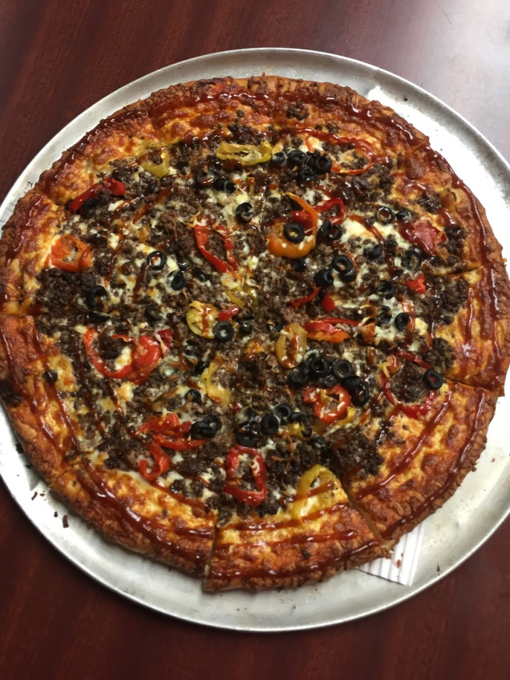 Chess pizza Viewmount | 350 Viewmount Dr, Nepean, ON K2E 7T5, Canada | Phone: (613) 224-4442