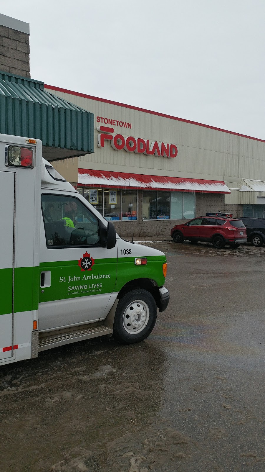 Foodland - St.Marys | 84 Wellington St S, St. Marys, ON N4X 1C3, Canada | Phone: (519) 284-2631