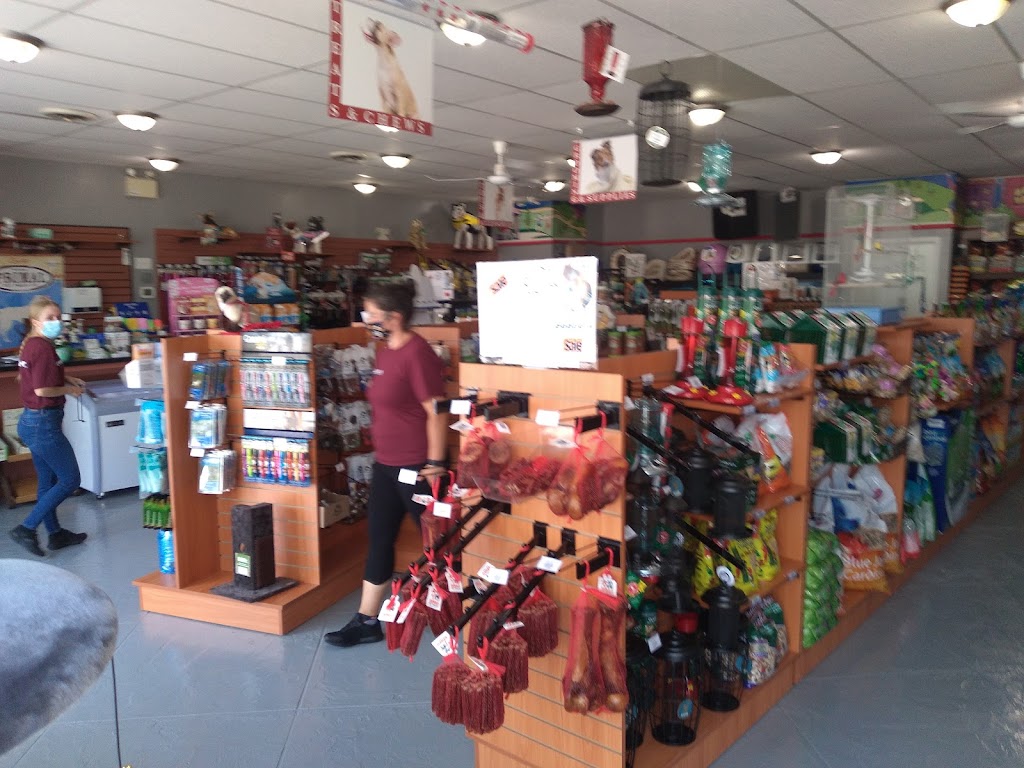 peppers Pet Food & Supplies | 24 Front St W, Hastings, ON K0L 1Y0, Canada | Phone: (705) 696-3333
