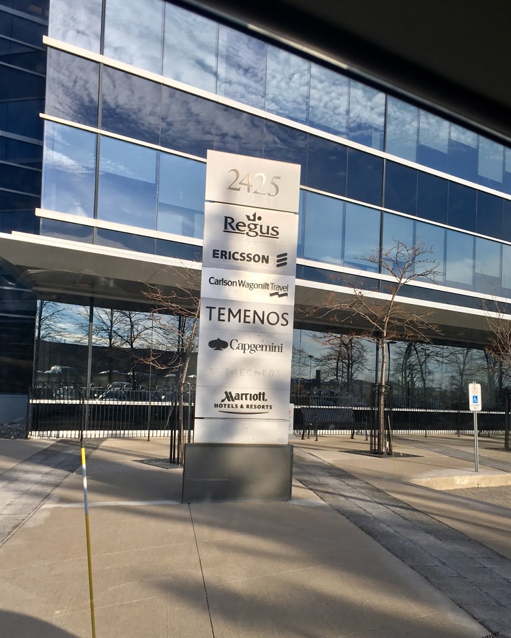 Regus - Ontario, Mississauga - Toronto Airport Corporate Centre | 2425 Matheson Boulevard East, 8th Floor, Mississauga, ON L4W 5K4, Canada | Phone: (905) 361-6400