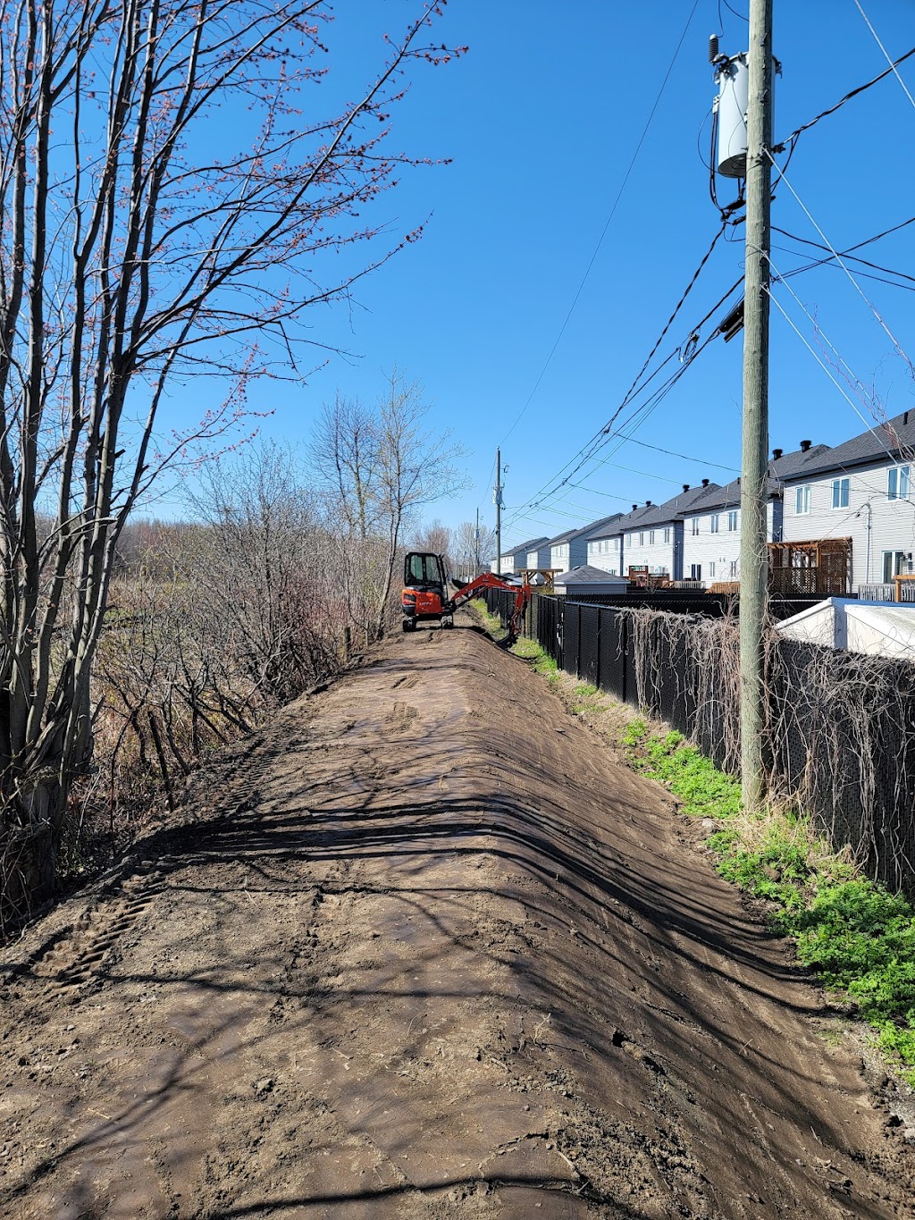 Excavation MP | 39 Rue Goupil, Sorel-Tracy, QC J3P 2X1, Canada | Phone: (450) 881-6834