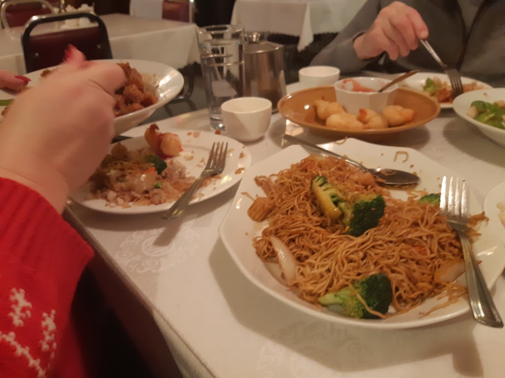 John Wongs Chinese Restaurant | 8413 Elbow Dr SW, Calgary, AB T2V 1K8, Canada | Phone: (403) 259-3853