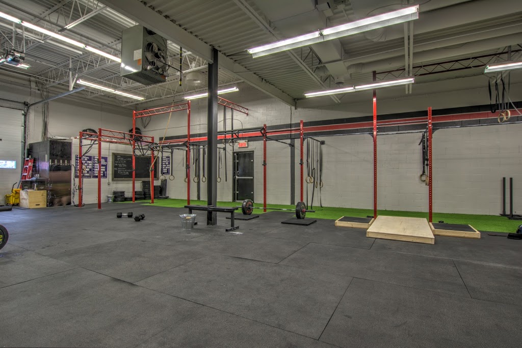 Lusine Crossfit Pointe-aux-Trembles | 13695 Rue Sherbrooke E, Pointe-aux-Trembles, QC H1A 1C3, Canada | Phone: (514) 507-1010