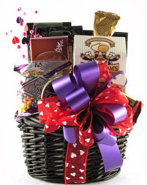 SC Gift Baskets PlusMore | 393 Lindsay Rd, Peterborough, ON K9J 6X3, Canada | Phone: (705) 742-7202