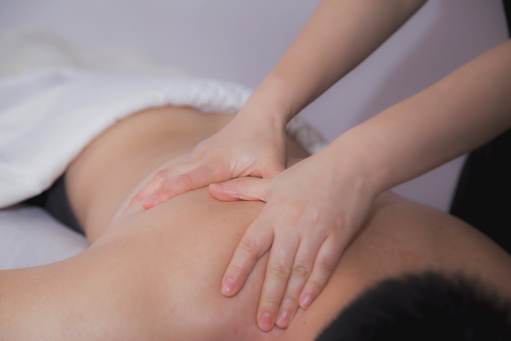 Clinique Acu-Massage | 8500 Boulevard Taschereau #3, Brossard, QC J4X 2T4, Canada | Phone: (450) 923-5888