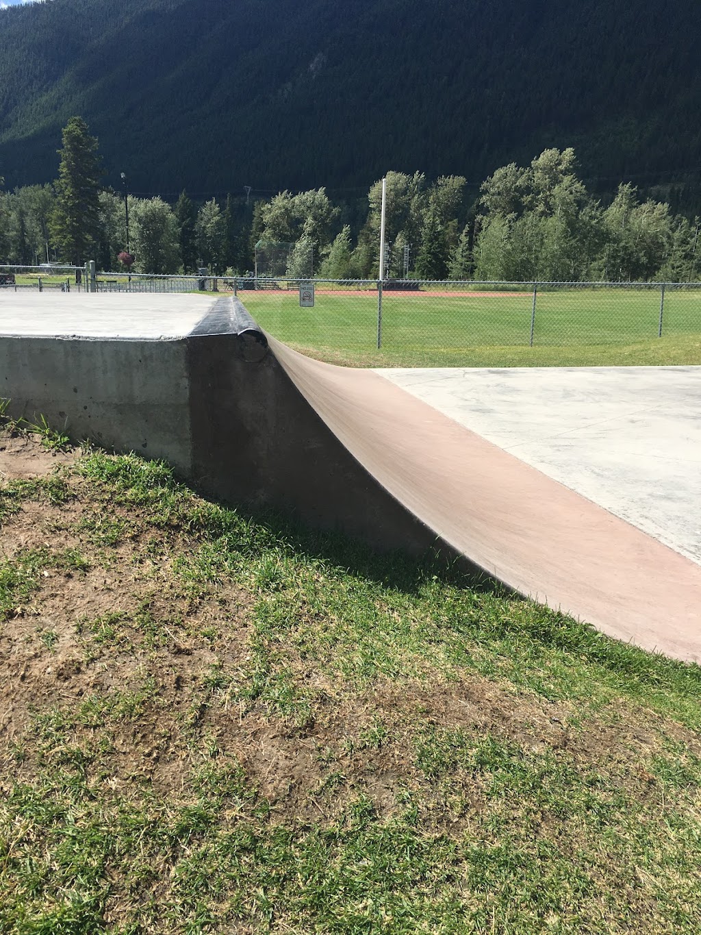 Sparwood Skatepark | Sparwood, BC V0B 2G0, Canada | Phone: (250) 425-0552