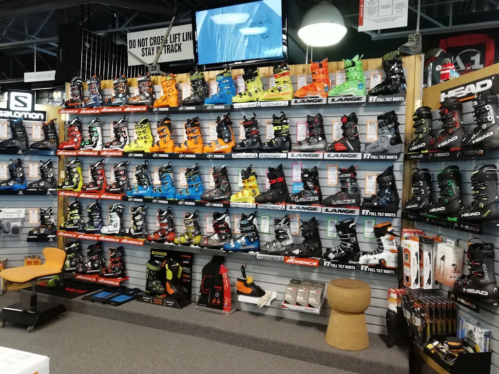 Pacesetter Ski Shoppe | 10054 167 St NW, Edmonton, AB T5P 3W4, Canada | Phone: (780) 483-2005