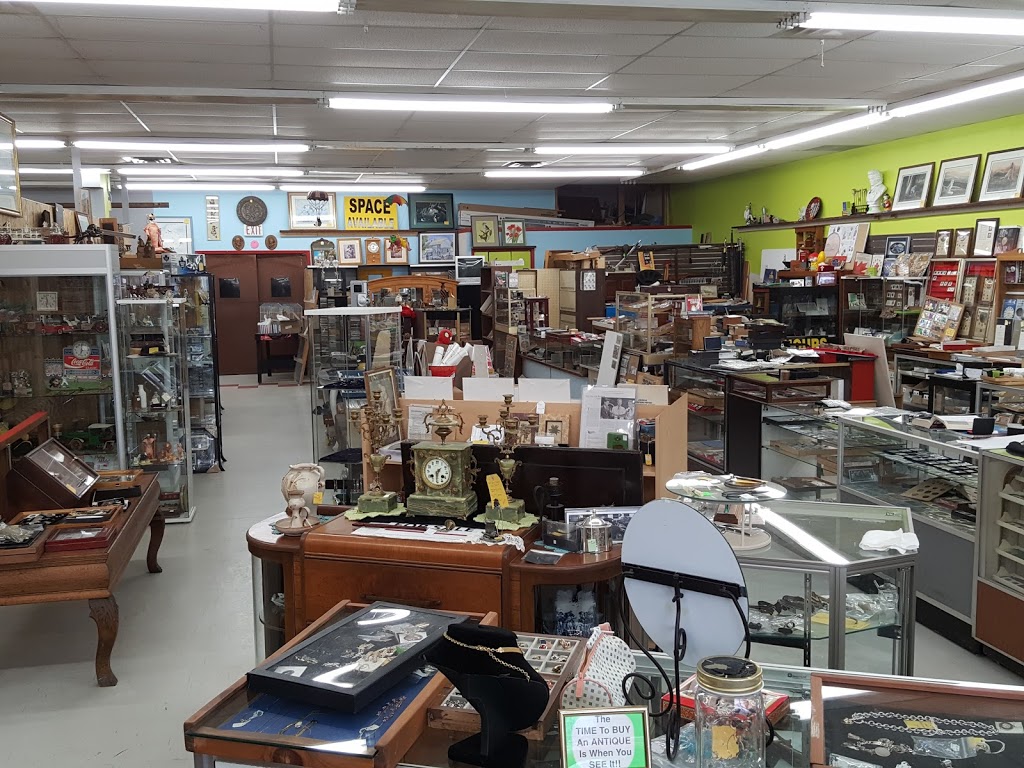 Treasures in Cookstown | 35 King St N, Cookstown, ON L0L 1L0, Canada | Phone: (705) 391-8383