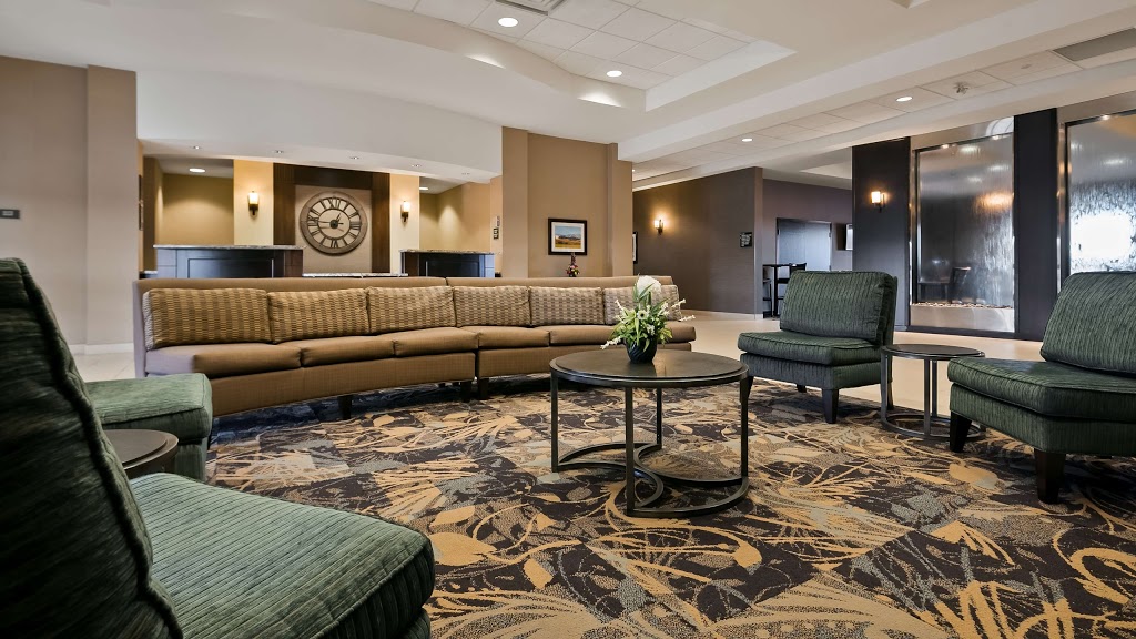 Best Western Plus Okotoks Inn & Suites | 100 Southbank Road, Okotoks, AB T1S 0N3, Canada | Phone: (403) 995-6262