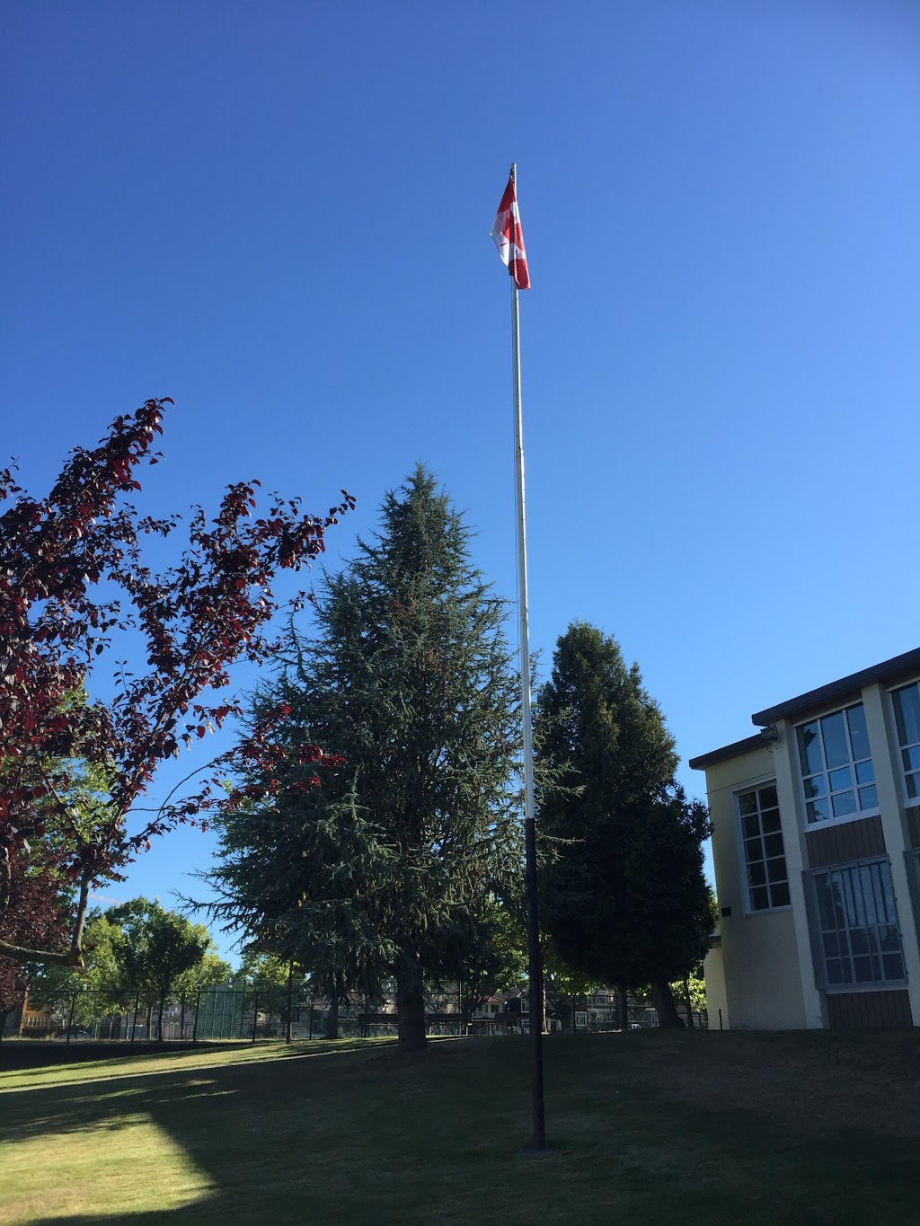 Gladstone Secondary School | 4105 Gladstone St, Vancouver, BC V5N 4Z2, Canada | Phone: (604) 713-8288