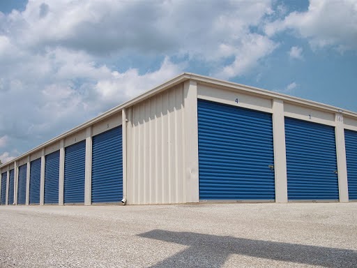 Extra Storage | 503 Front St, Wyoming, ON N0N 1T0, Canada | Phone: (519) 402-3288