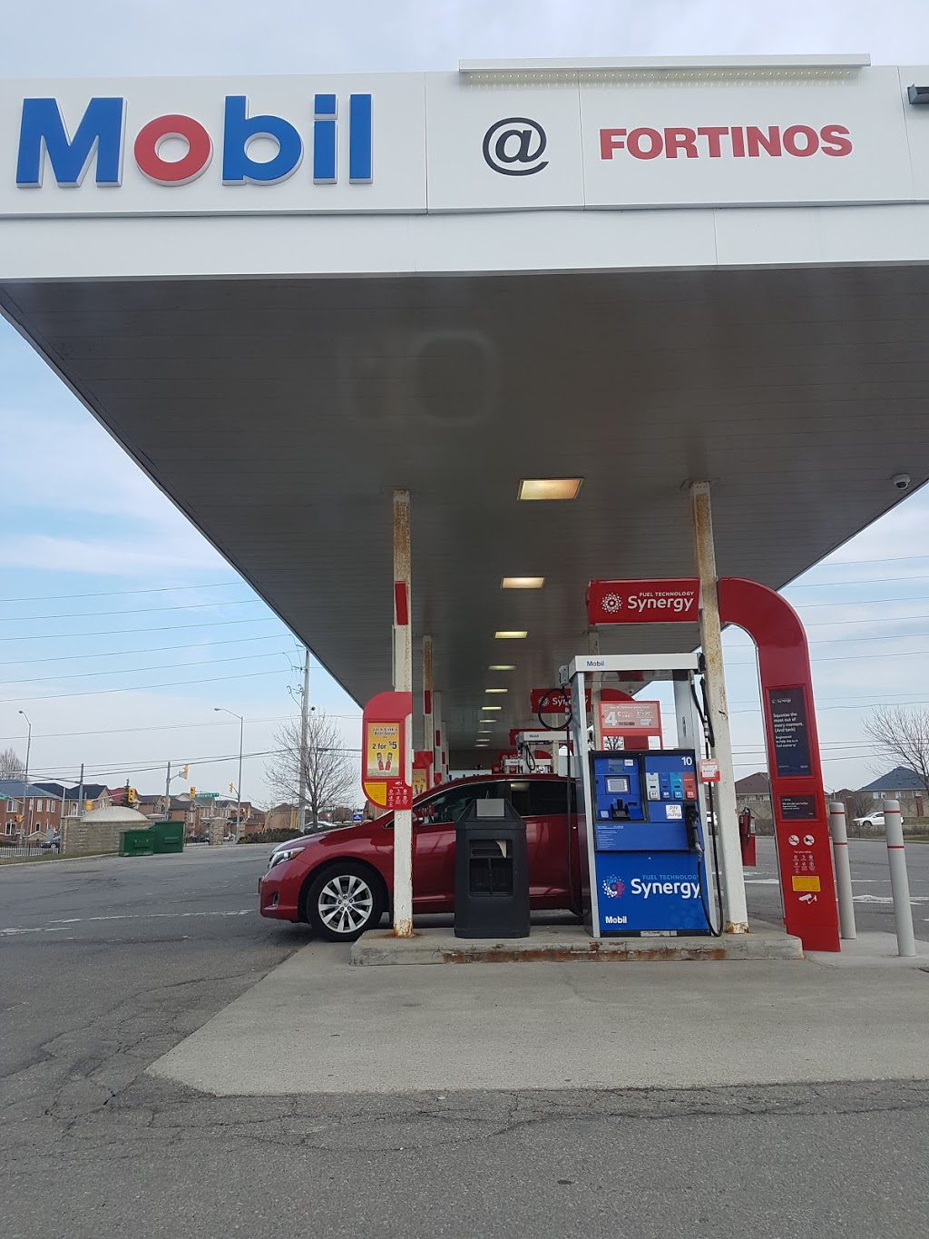 Mobil | 10 Brisdale Dr, Brampton, ON L7A 2Y7, Canada | Phone: (905) 495-7664