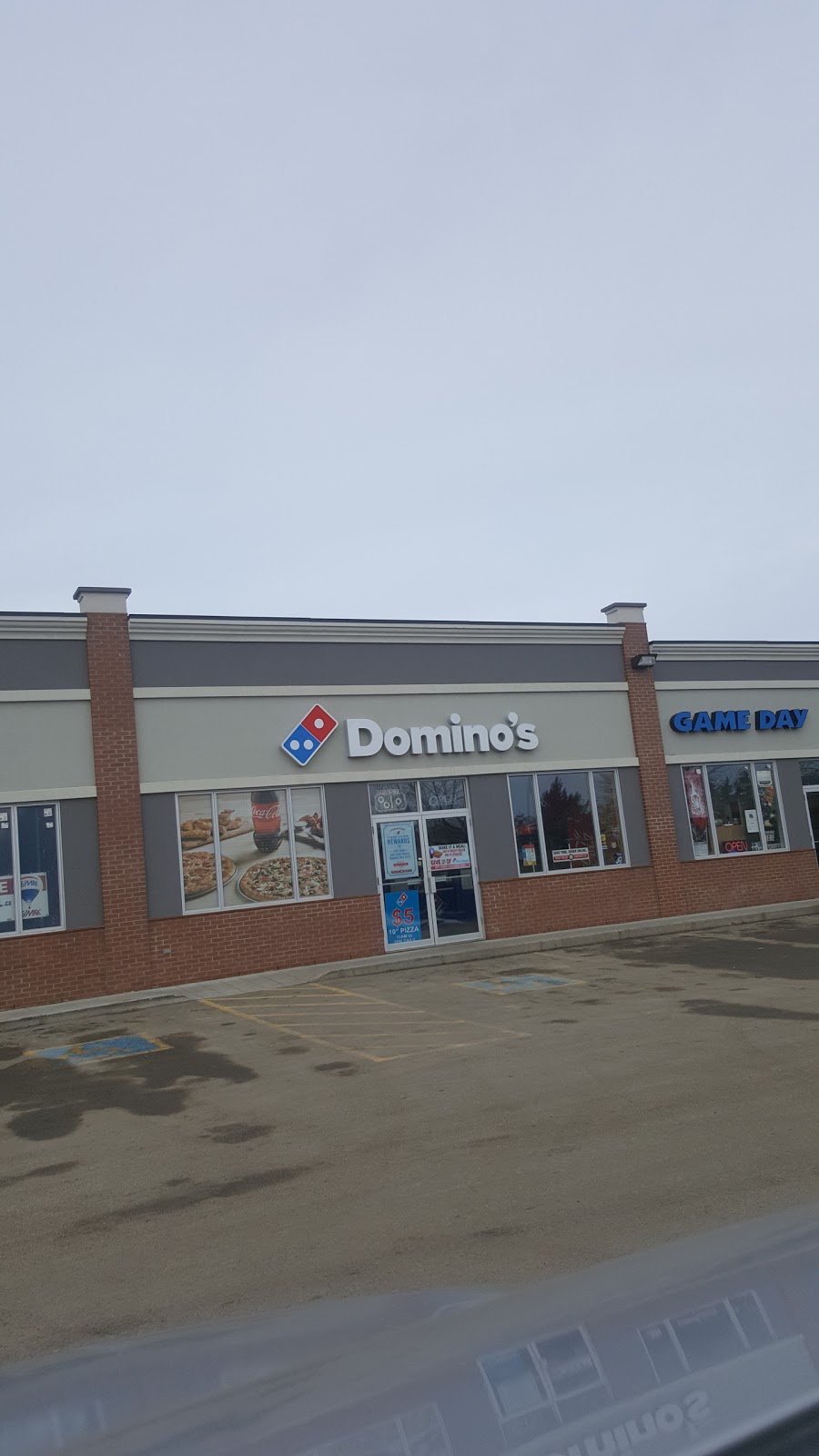 Dominos Pizza | 4802 56 St Unit #108, Wetaskiwin, AB T9A 1V8, Canada | Phone: (780) 368-3444