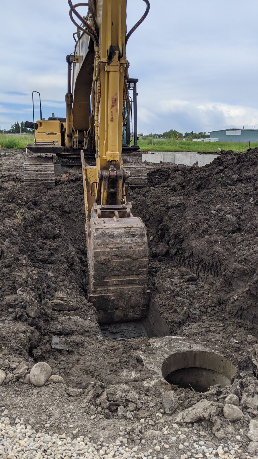 Ghotra Excavating & Trucking Ltd. | 12966 108 Ave, Surrey, BC V3T 2H8, Canada | Phone: (778) 323-8718