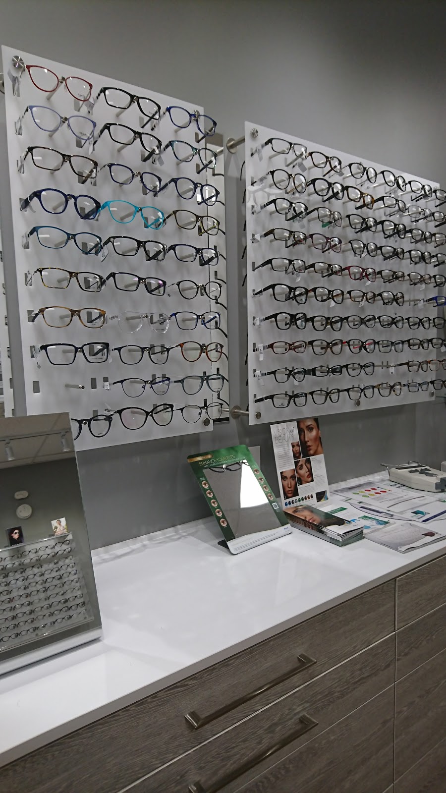 Eye On Optical | 1230 King St W, Toronto, ON M6K 1G4, Canada | Phone: (647) 348-1393