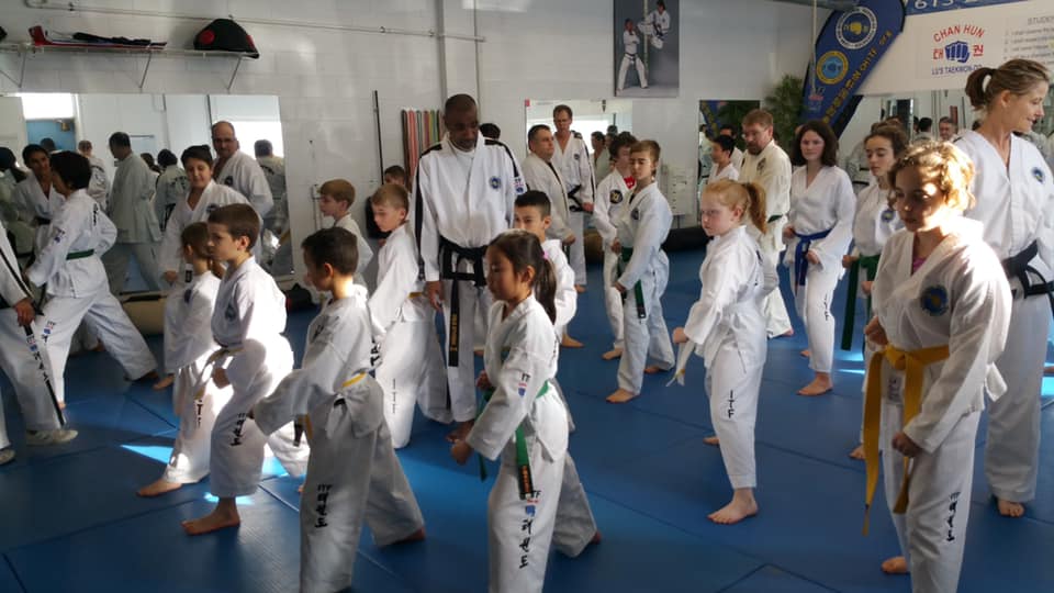 Lus TaeKwon-Do | 2451 Riverside Dr., Ottawa, ON K1H 7X7, Canada | Phone: (613) 266-5142