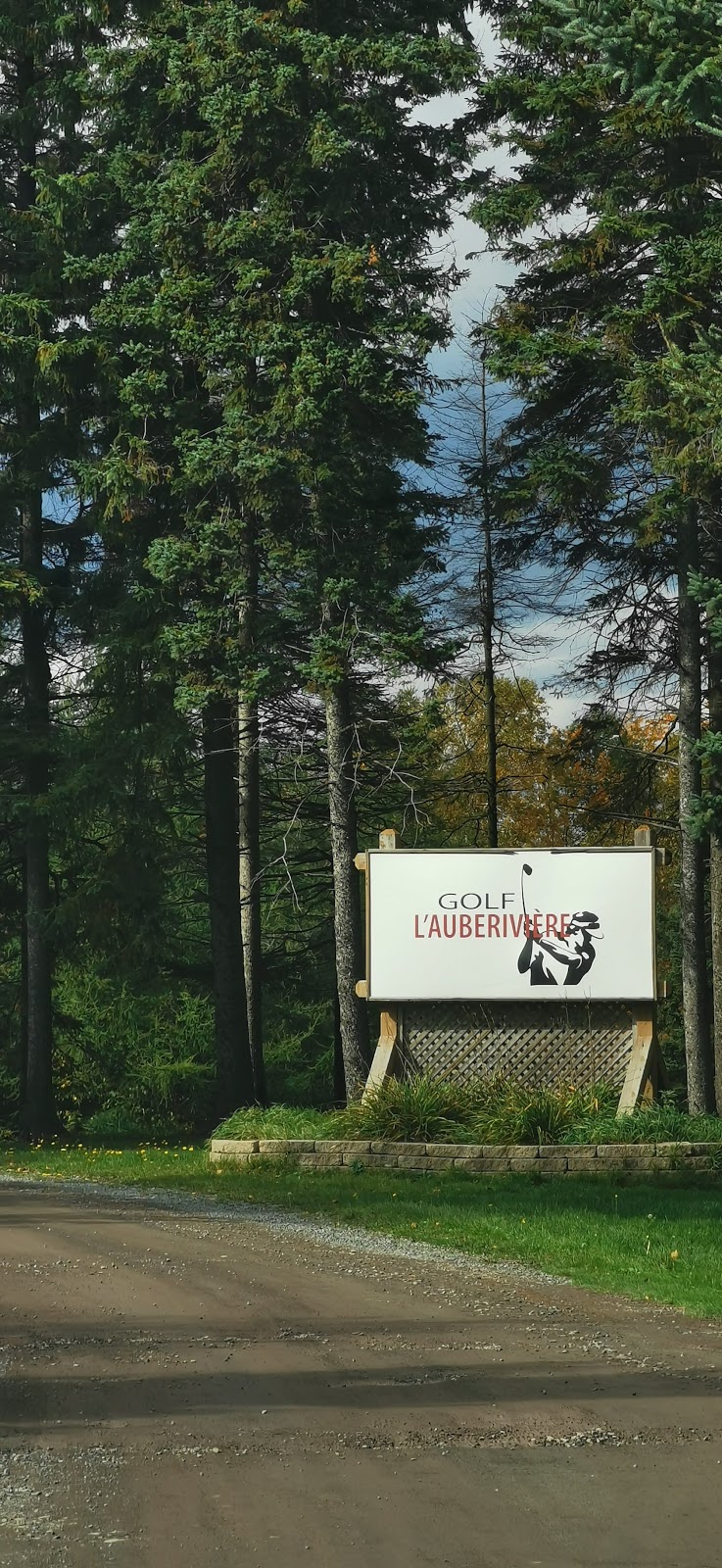 Golf De LAuberiviere | 777 Rue de Lauberivière, Lévis, QC G6W 0S4, Canada | Phone: (418) 835-0480