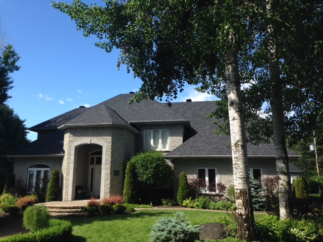 Couvreurs Lakeshore Roofing | 2300 Chemin St François, Dorval, QC H9P 1K2, Canada | Phone: (514) 684-0548