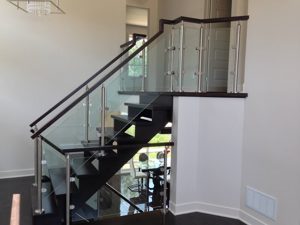 Escalier Classique | 3556 Bd des Entreprises, Terrebonne, QC J6X 4J8, Canada | Phone: (514) 990-3885