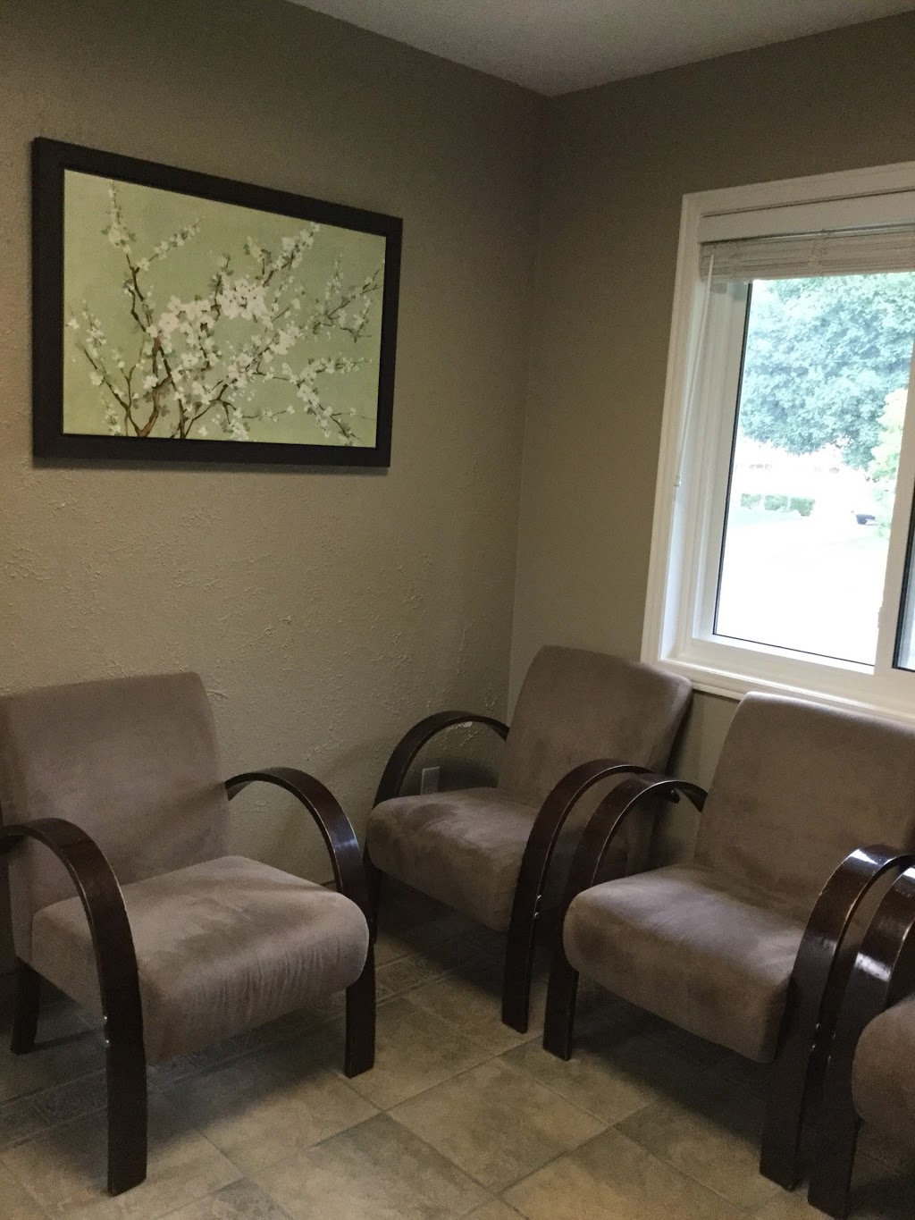 Forest Hill Family Dental | 395 Greenbrook Dr, Kitchener, ON N2M 4K1, Canada | Phone: (519) 578-1300