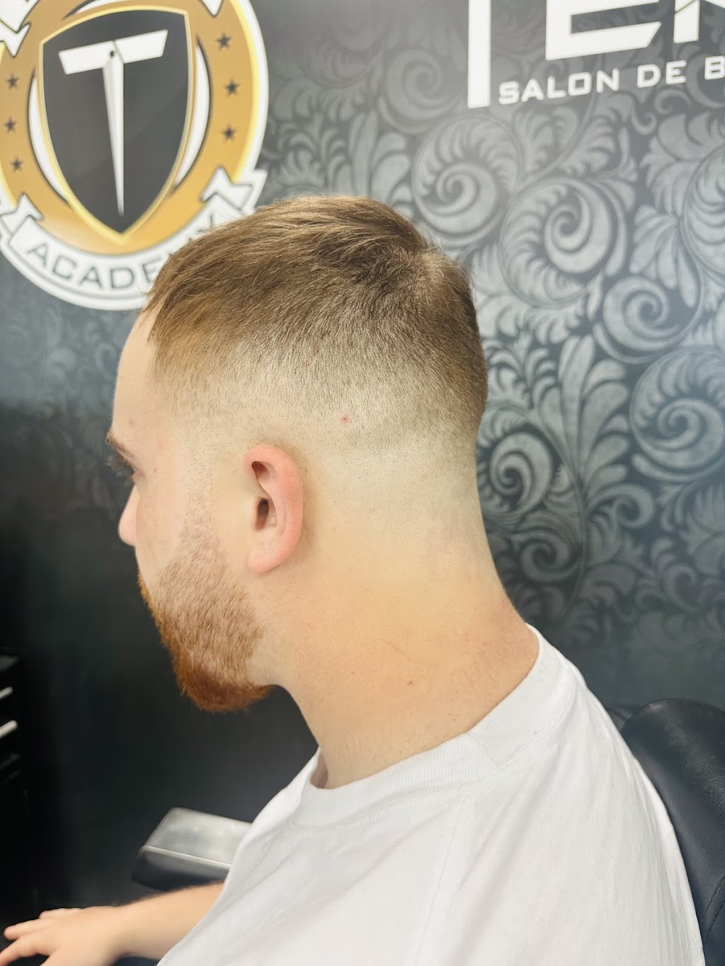 Brown Barbershop | 283 Rue Colibris, Les Cèdres, QC J7T 1A5, Canada | Phone: (514) 623-9841