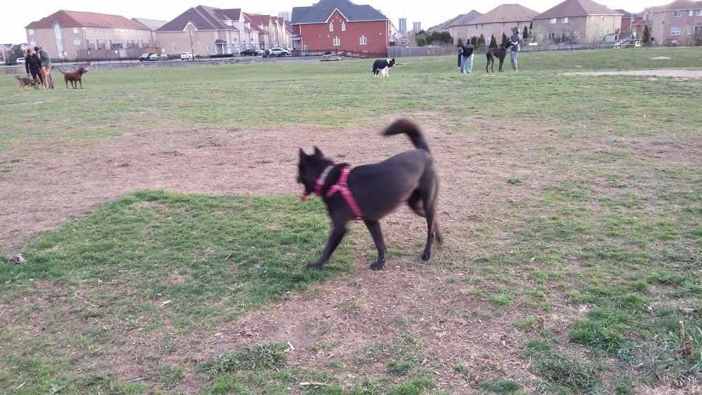 Parkway Belt Leash-Free Dog Park | Mississauga, ON L4Z 0B3, Canada | Phone: (437) 929-8381