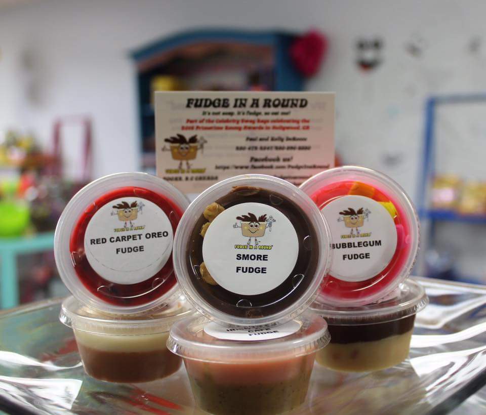 FUDGE IN A ROUND | P.O BOX 445, 6677 Lincroft Rd, Sooke, BC V9Z 0A2, Canada | Phone: (250) 472-2547