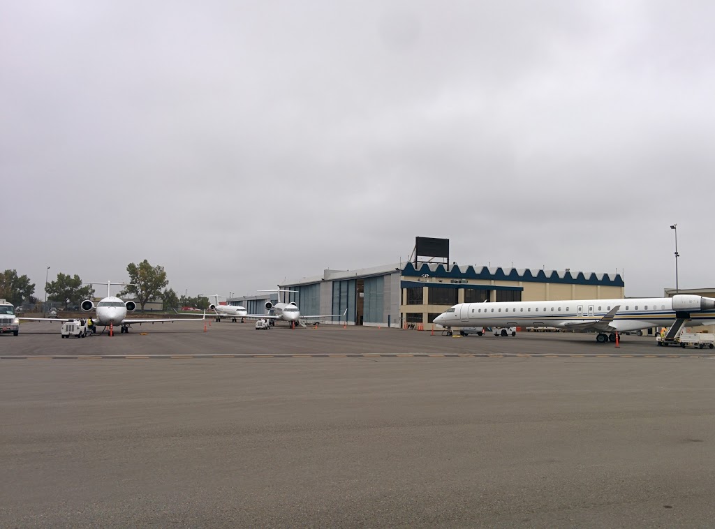 Executive Flight Centre - Calgary FBO | 400 -1312, Aviation Park NE, Calgary, AB T2E 7E2, Canada | Phone: (403) 295-7741