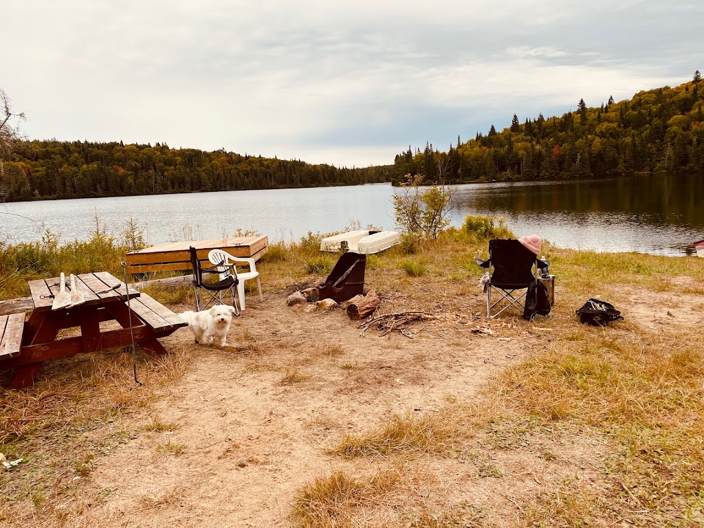 Pourvoirie Vent de la Savane | 100, Lac, Chemin de la Savane, Matawinie, QC J0K 3B0, Canada | Phone: (450) 803-7451