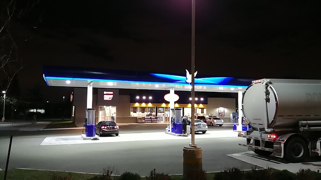 Ultramar | 1520 Courtneypark Dr E, Mississauga, ON L5T 2C7, Canada | Phone: (905) 795-9036