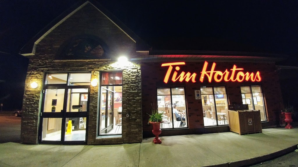 Tim Hortons | 29 Plains Rd W, Burlington, ON L7T 1E8, Canada | Phone: (905) 634-2669