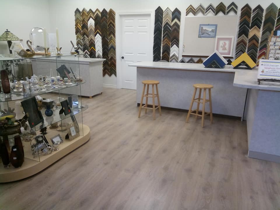 Kays Custom Framing and Gifts | 540 Pinewood Rd unit 103, Riverview, NB E1B 5M7, Canada | Phone: (506) 387-4145