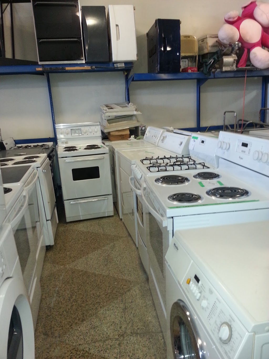 Appliance Store | 186 Parkdale Ave N, Hamilton, ON L8H 5X2, Canada | Phone: (905) 547-0129