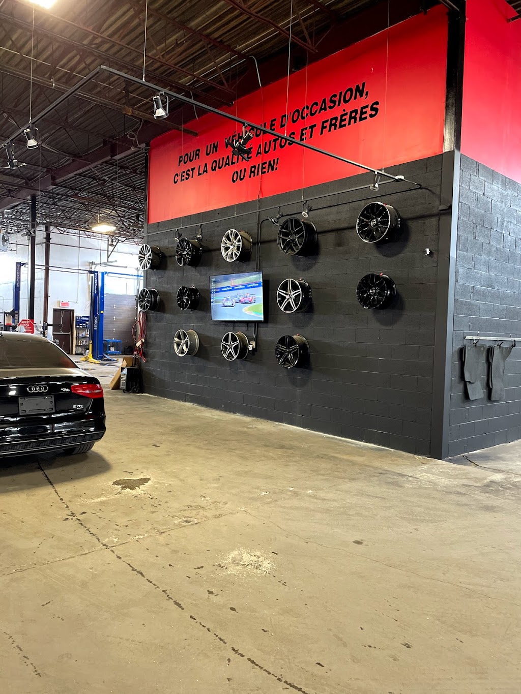 Autos et Frères | 2365 Chemin St François, Dorval, QC H9P 1K3, Canada | Phone: (514) 683-2277