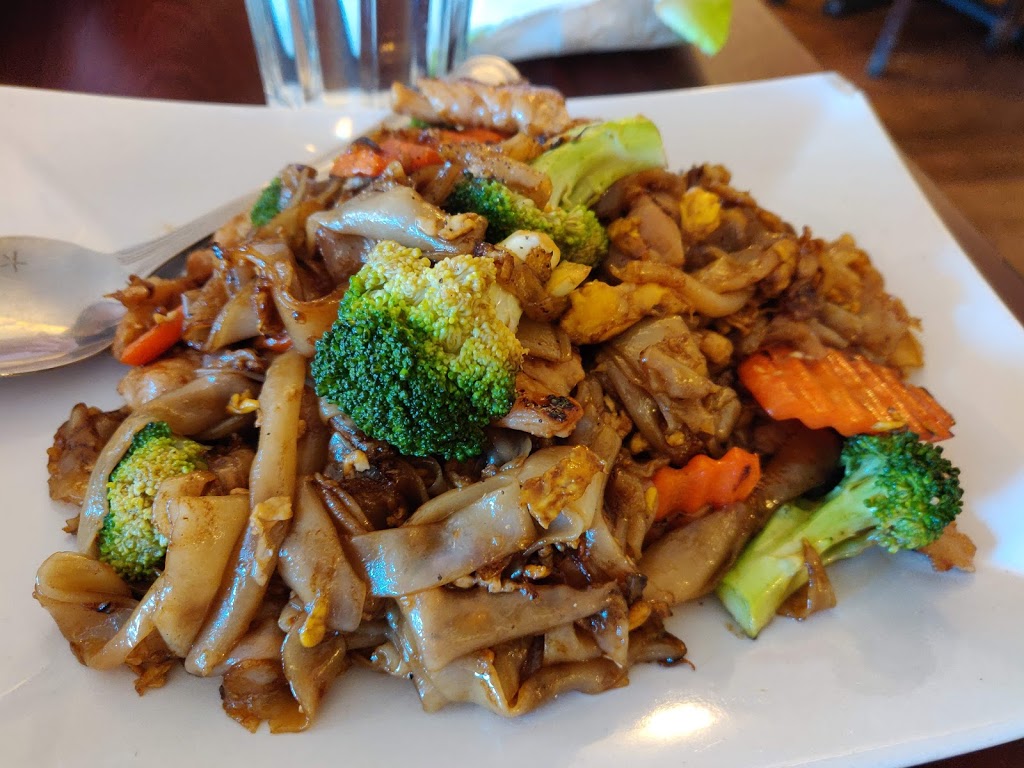 Thai Cafe Restaurant | 4160 Hastings St, Burnaby, BC V5C 2J4, Canada | Phone: (604) 299-4525