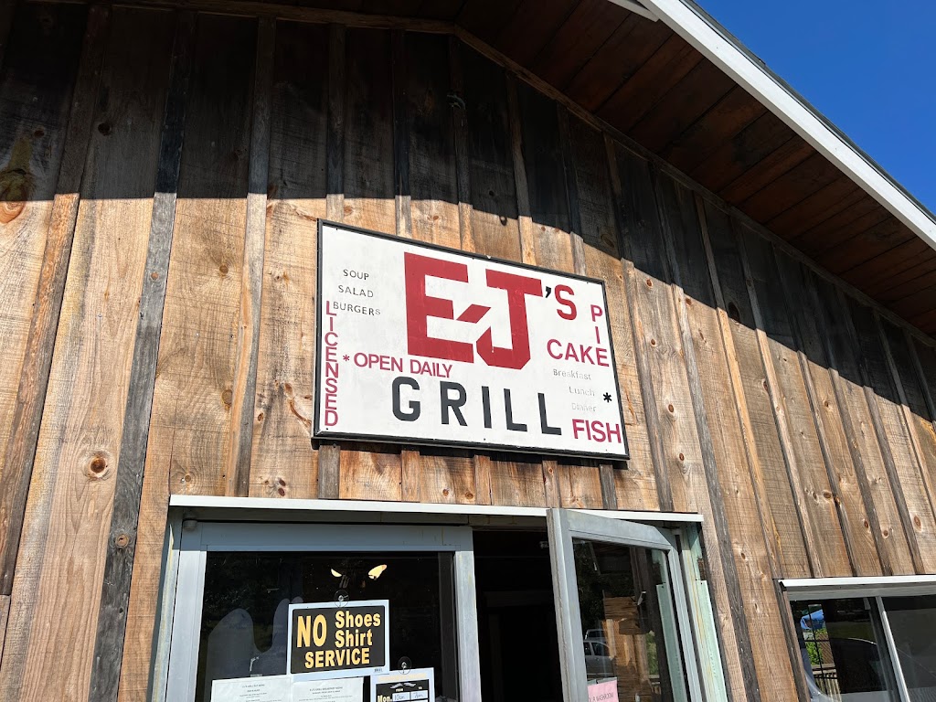 E-Js Grill & General Store | 644 Nova Scotia Trunk 8, Annapolis, Subd. D, NS B0T 1B0, Canada | Phone: (902) 682-2893