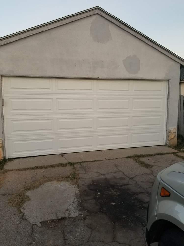 Wismer Garage Door Repair Commons Markham | 885 Bur Oak Ave, Markham, ON L6E 1W8, Canada | Phone: (647) 932-6845
