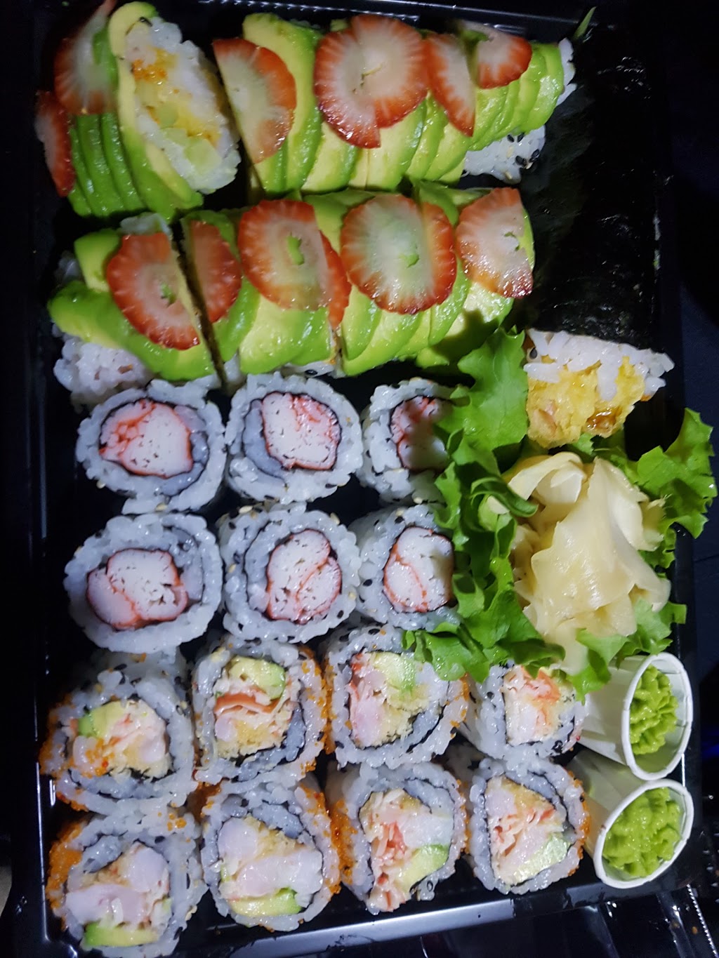 NirVana Sushi et Plus | 2500 Rue des Nations, Saint-Laurent, QC H4R 3J9, Canada | Phone: (514) 439-5099