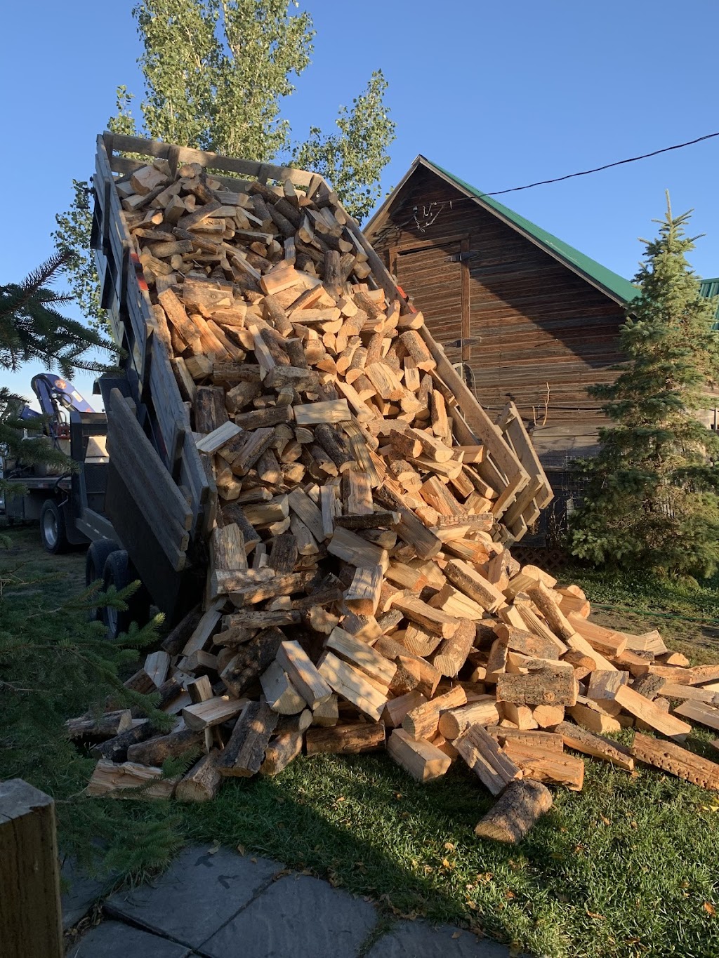 Markim Firewood Sales | 205037, Township Rd 84, Lethbridge County, AB T1J 5N7, Canada | Phone: (403) 894-7425