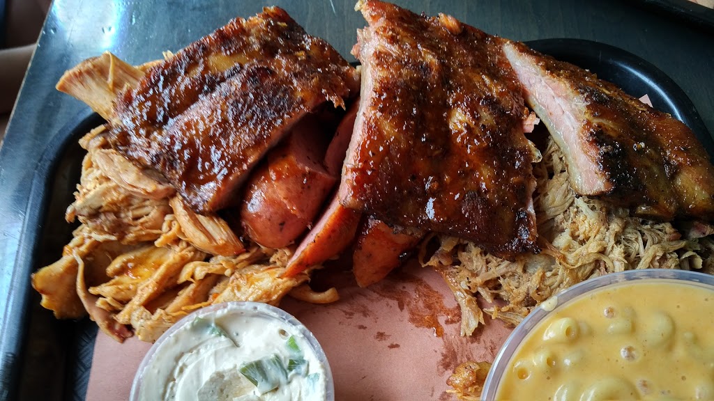 Boneheads BBQ | 1014 Barrington St, Halifax, NS B3H 2P9, Canada | Phone: (902) 407-4100