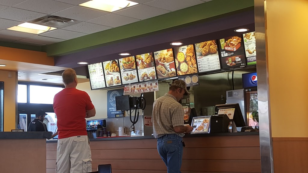 Taco Bell | 166 Simcoe St, Tillsonburg, ON N2G 2J1, Canada | Phone: (519) 842-8481