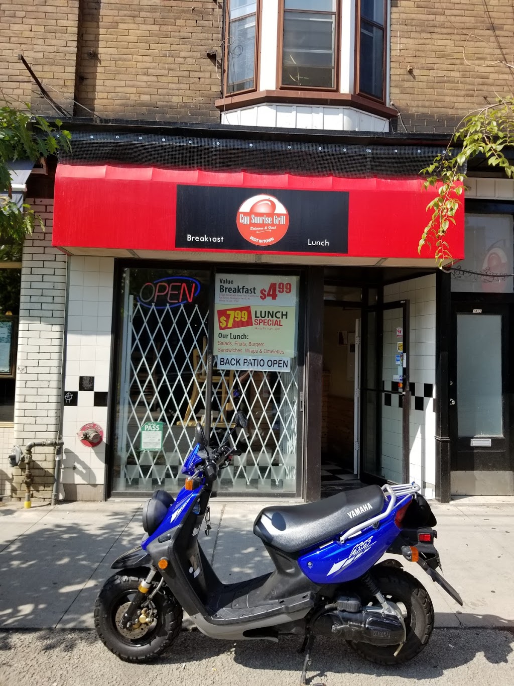 Egg Sunrise Grill | 1422 Dundas St W, Toronto, ON M6J 1Y5, Canada | Phone: (416) 532-1571