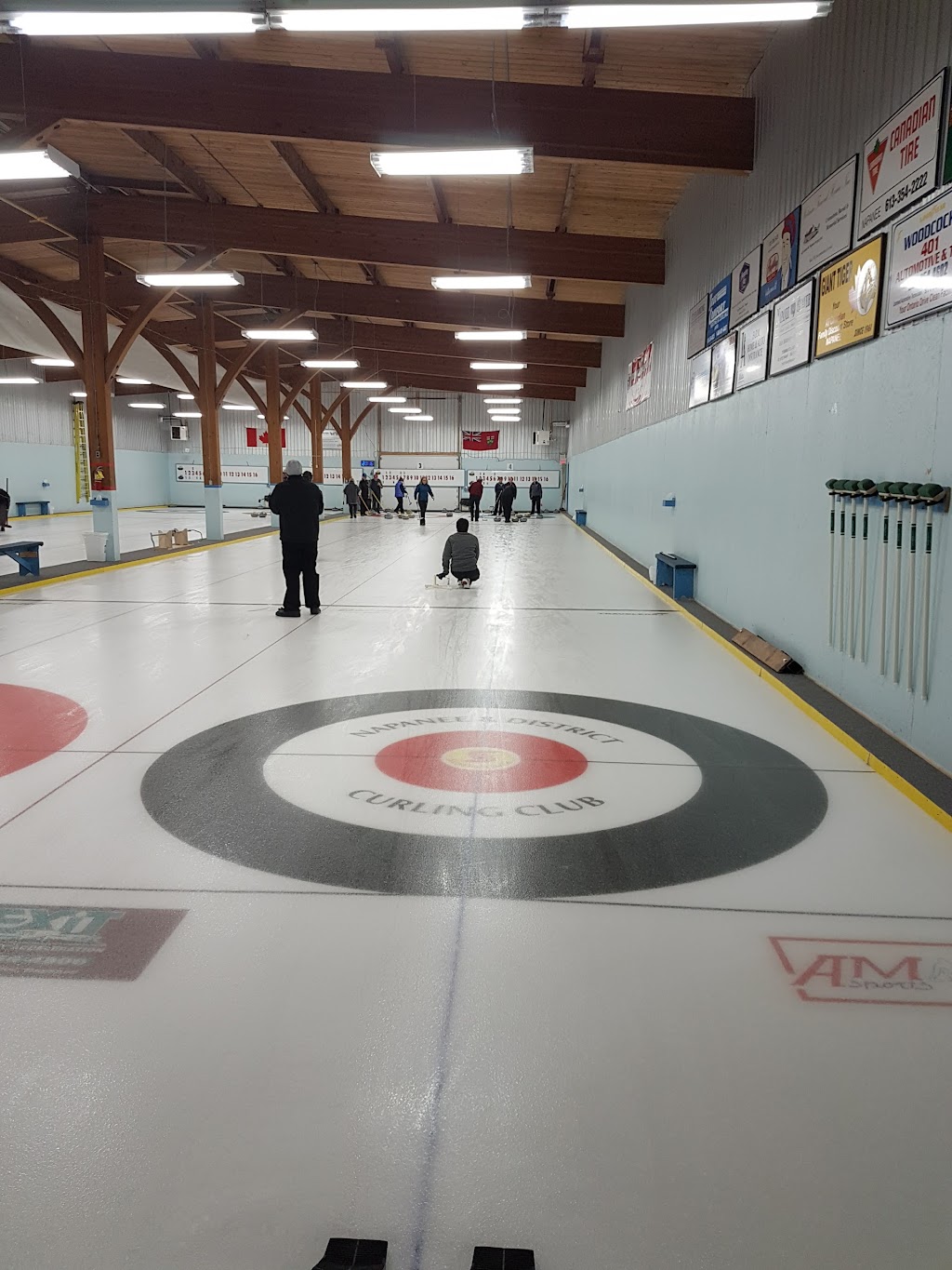 Napanee And District Curling Club | 178 York St, Napanee, ON K7R 2Y8, Canada | Phone: (613) 354-3761