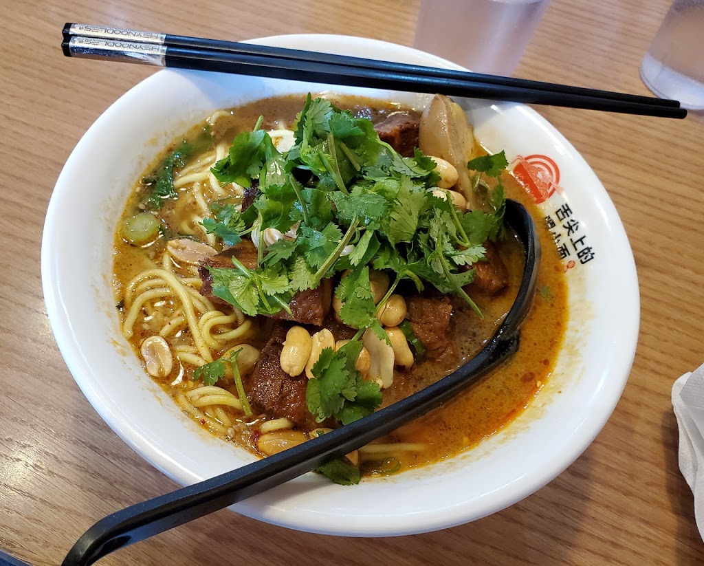 Hey Noodles 嘿小面 (Scarborough) | 3700 Midland Ave, Scarborough, ON M1V 0B4, Canada | Phone: (647) 352-5333