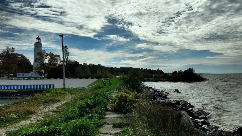 Point Clark Lighthouse and Lightkeepers Museum | 526 Lighthouse Rd, Point Clark, ON N2Z 2X3, Canada | Phone: (519) 395-2494