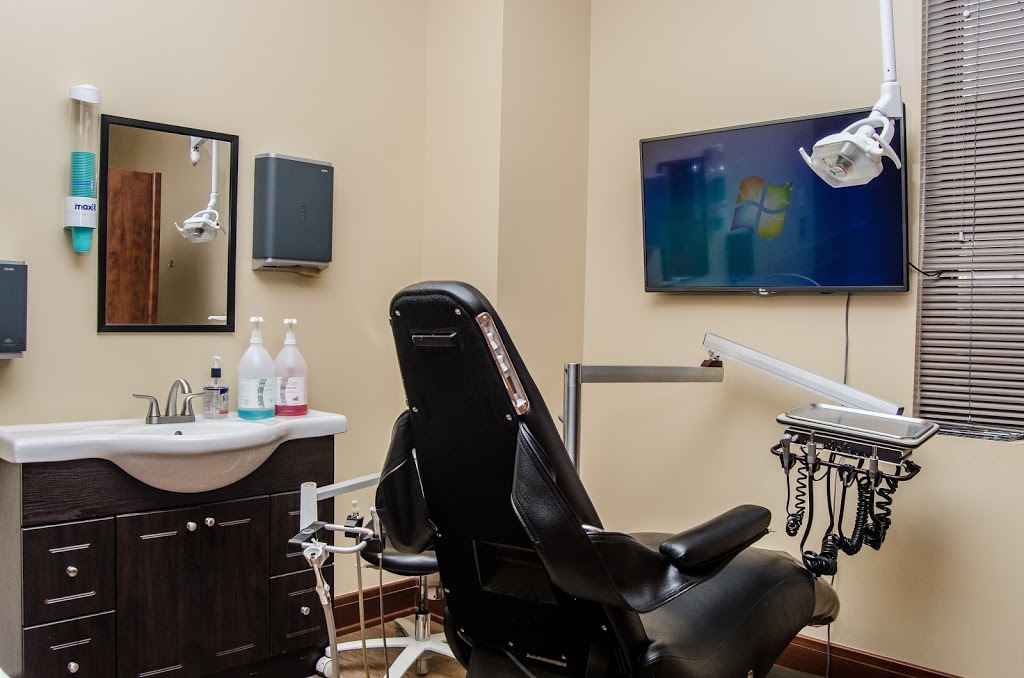 Dentistry @ Arnprior | 375 Daniel St S, Arnprior, ON K7S 3K6, Canada | Phone: (613) 623-7100