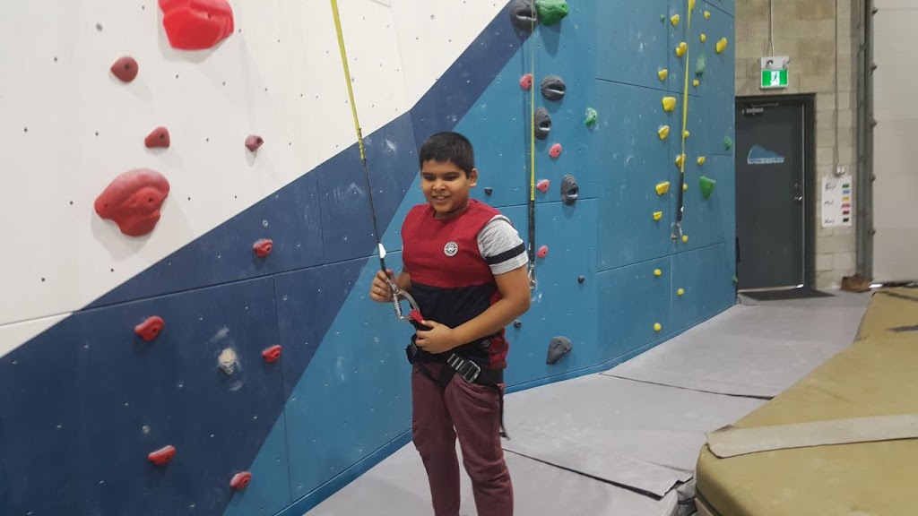 Toprock Climbing | 284 Orenda Rd Unit 8, Brampton, ON L6T 5S3, Canada | Phone: (905) 452-5444